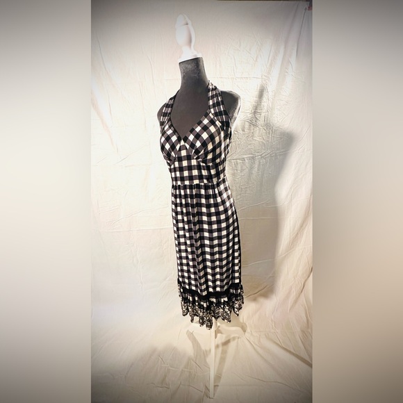 Silk Dress - Picture 4 of 9